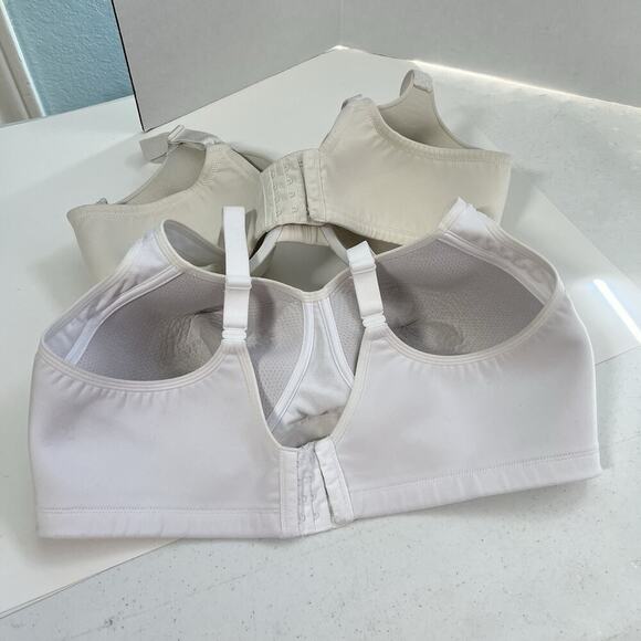 Lot Of 2 Vanity Fair Full Coverage Underwire Bras 42D Lightly Padded White Beig - Picture 5 of 10